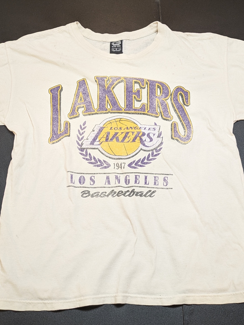 Los Angeles Lakers Cream Short Sleeve Graphic T-Shirt